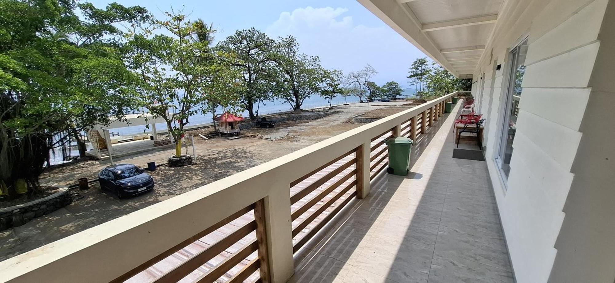 Hotel Cipunaga Ciemas Exterior photo